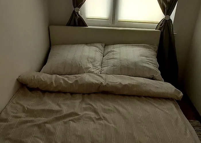 Apartment Self Check-in Targi Mtp Airport Szpital P